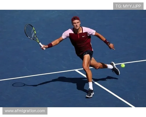 世界网球赛场风云再起:顶级球员争夺激烈新赛季前瞻 世界网球赛场风云再起:顶级球员争夺激烈新赛季前瞻