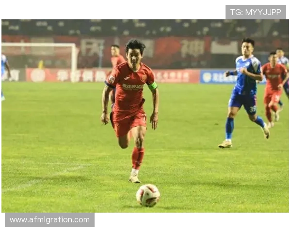 中超豪门激战逆转取胜国足新星一战成名引爆球迷热议市场关注升温 中超豪门激战逆转取胜国足新星一战成名引爆球迷热议市场关注升温